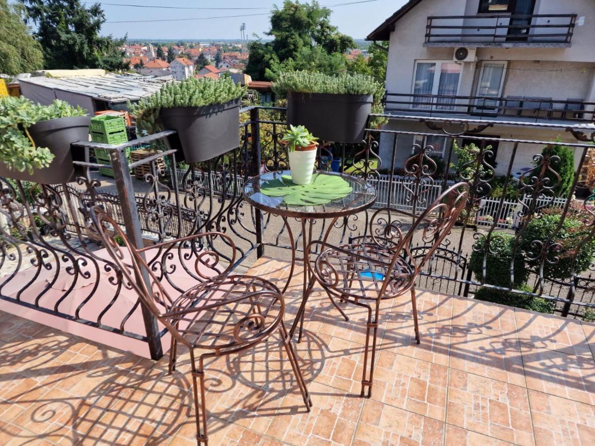 Villa Jankovic Modrica Buitenkant foto